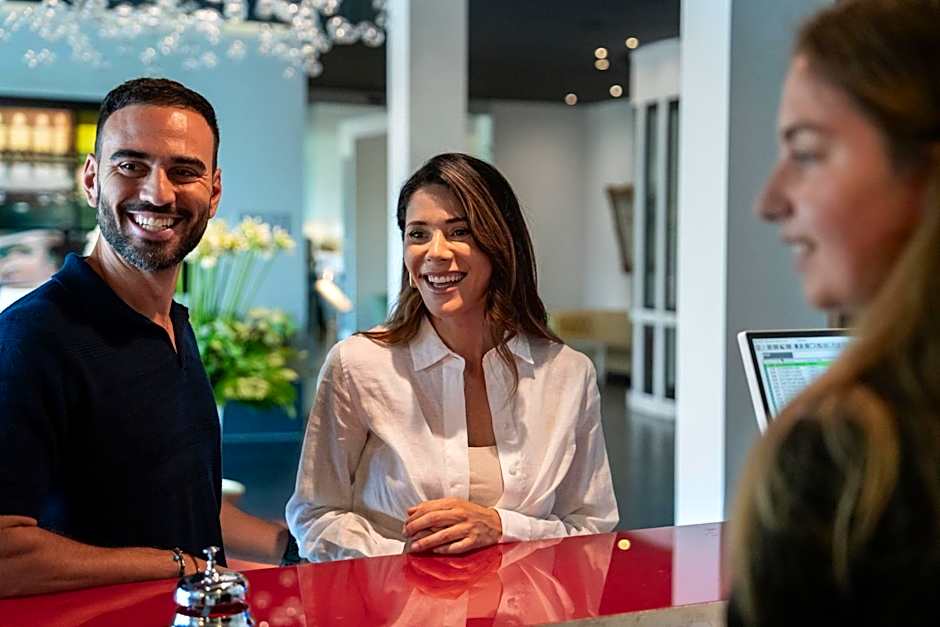 Panoramic Hotel Plaza