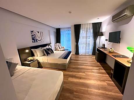 Triple Room with Balcony