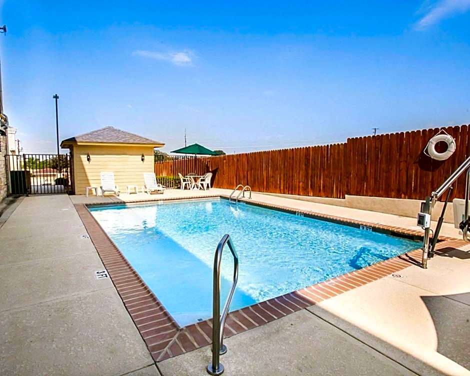 Sleep Inn & Suites Gonzales near Palmetto State Park