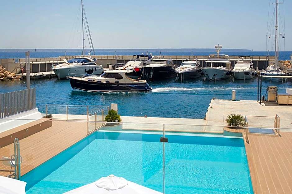Calanova Sports Residence