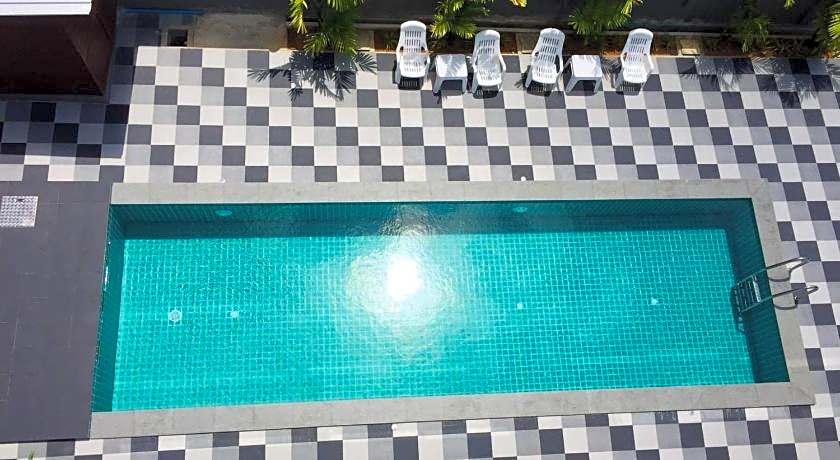 Big Buddha Hillside Hotel