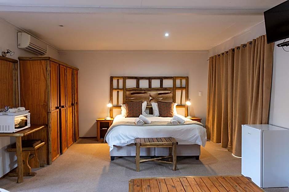 Riverside Lodge & Conference Center