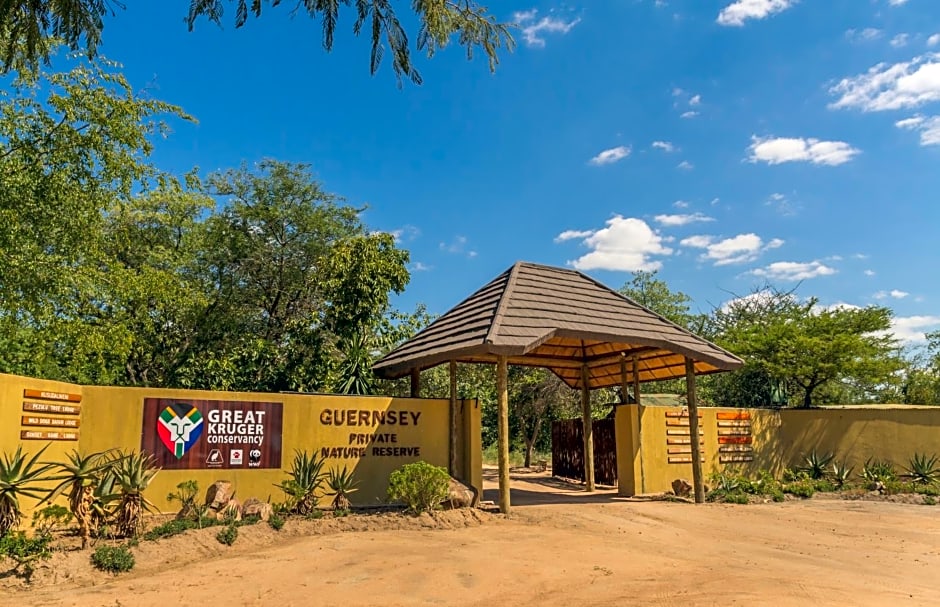 Panzi Lodge