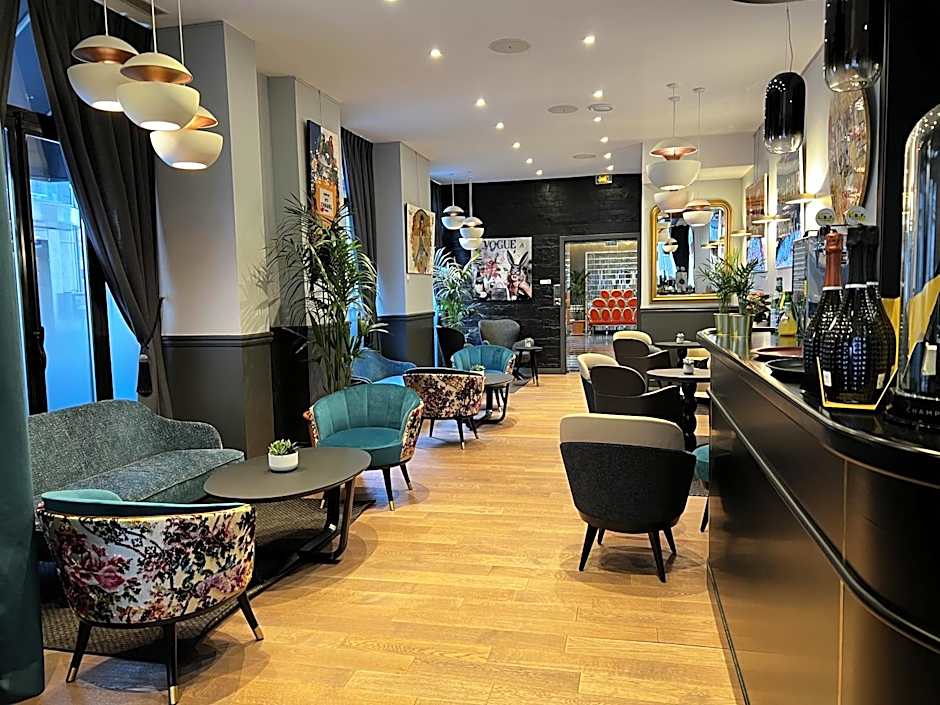 Hotel Lumen Paris Louvre