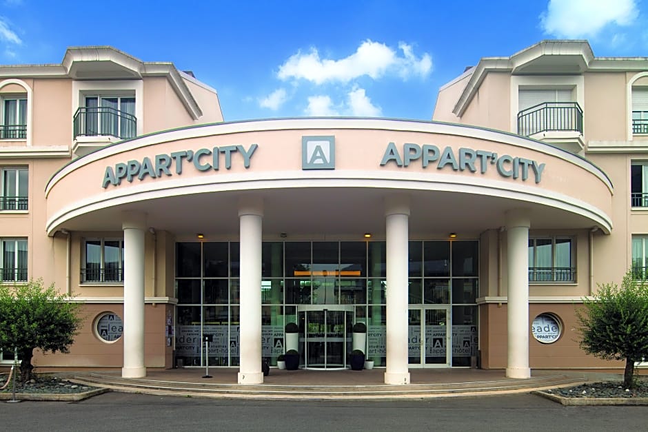 Appart City Confort Marne La Vallee Val D Europe Montevrain Rates From Eur45