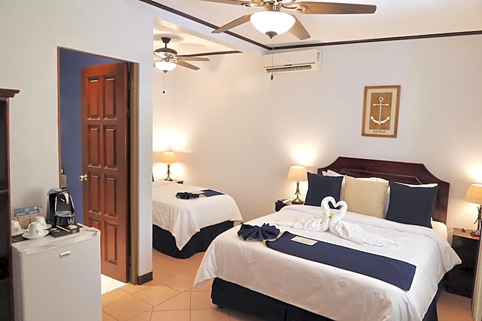 Hotel Playa Espadilla