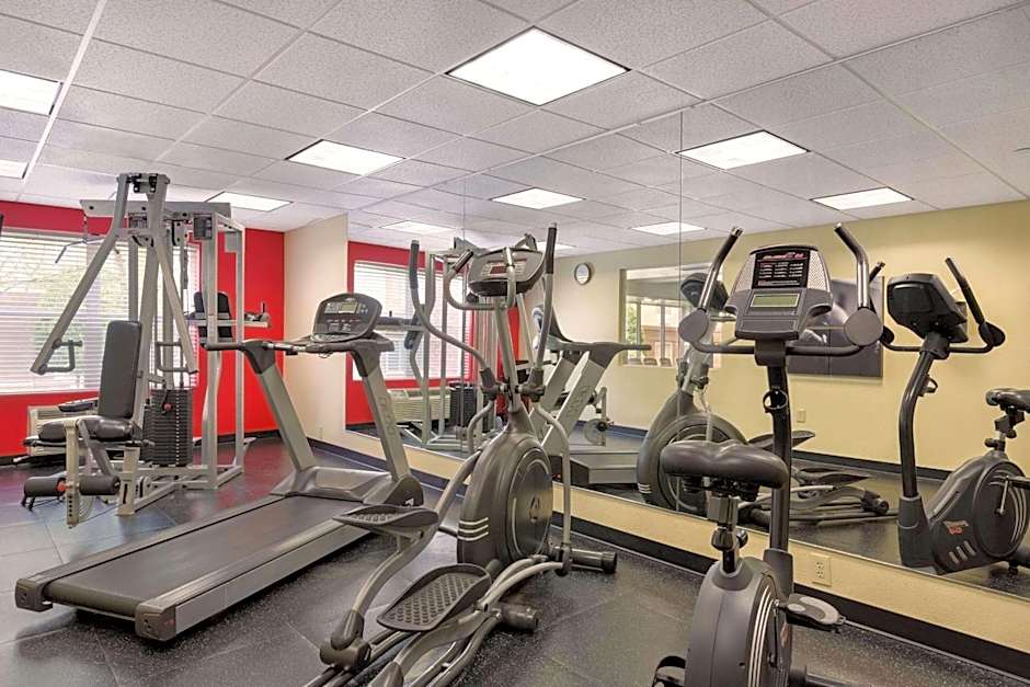 Country Inn & Suites by Radisson, Chester, VA