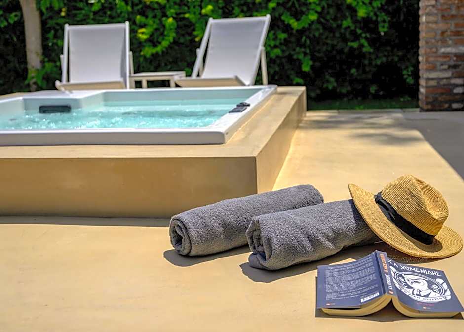 Oikies Small Elegant Houses