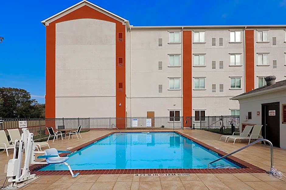 Four Points By Sheraton Houston Hobby Airport