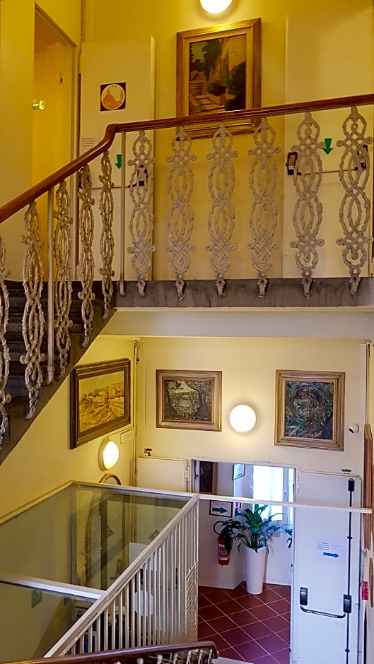 Maxim Firenze
