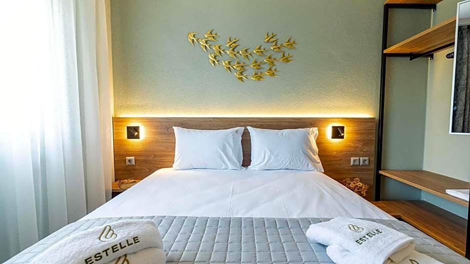 Estelle Family Luxury Apartments & Suites