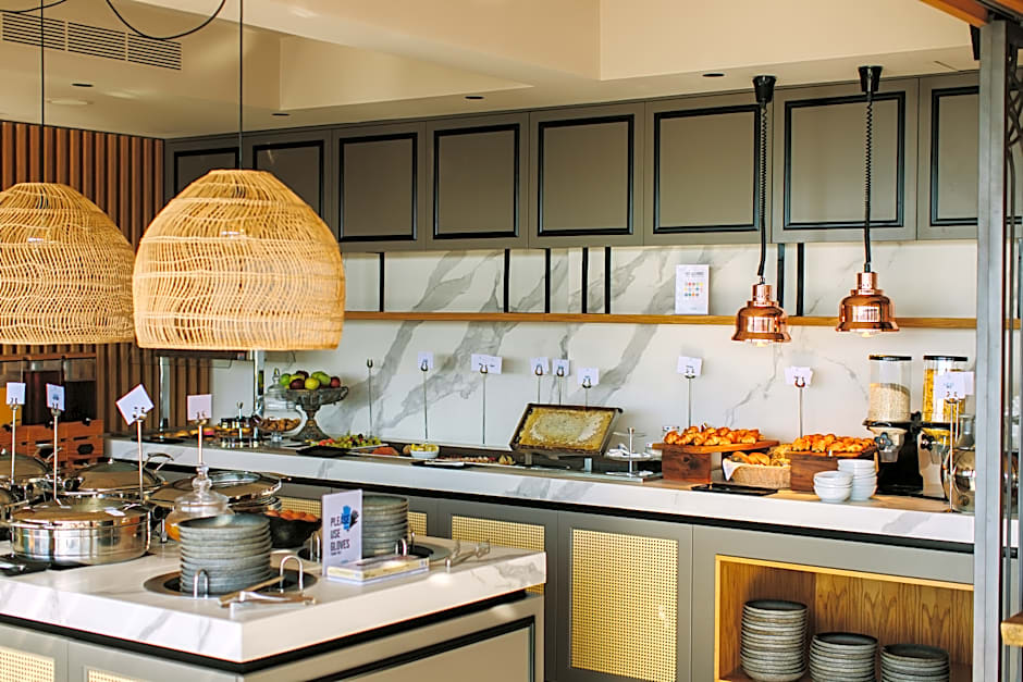 Hotel Napa Suites (Adults Only)