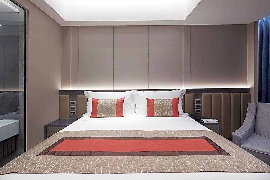 Grace At Five by Grace Hotel Bangkok