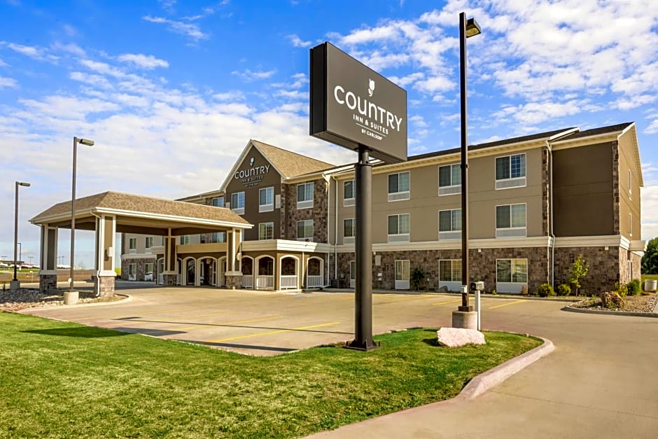 Country Inn & Suites by Radisson, Minot, ND