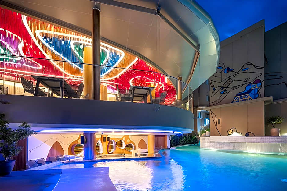 Metadee Concept Hotel