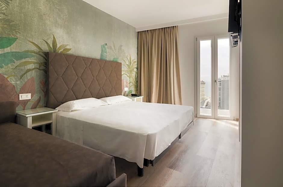 Hotel President