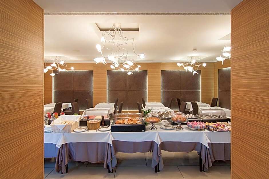 Inverigo Hotel