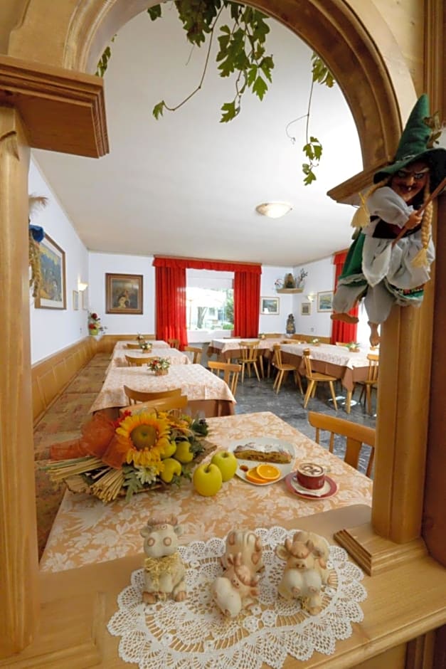 Albergo GARNI' AURORA