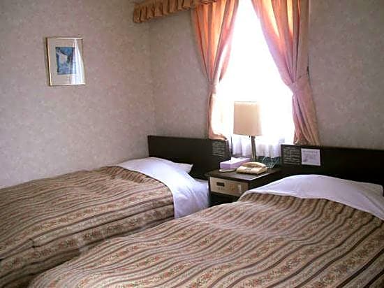 Business Green Hotel Hino