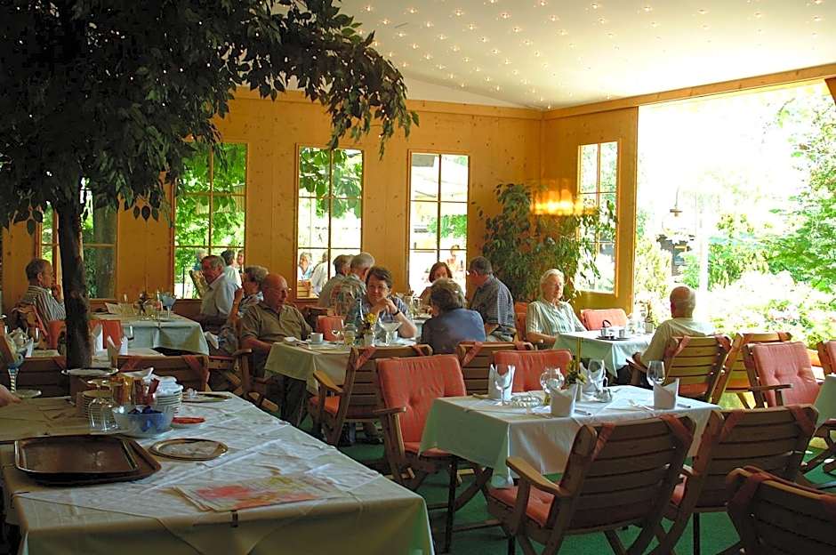 Appartement & Aparthotel Stern