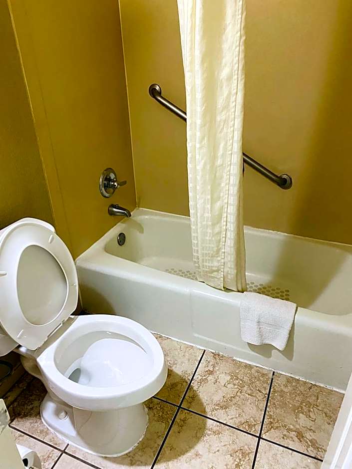 Super 8 by Wyndham New Iberia