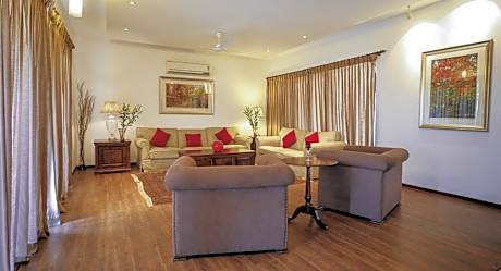 3 BR Amatra Villa