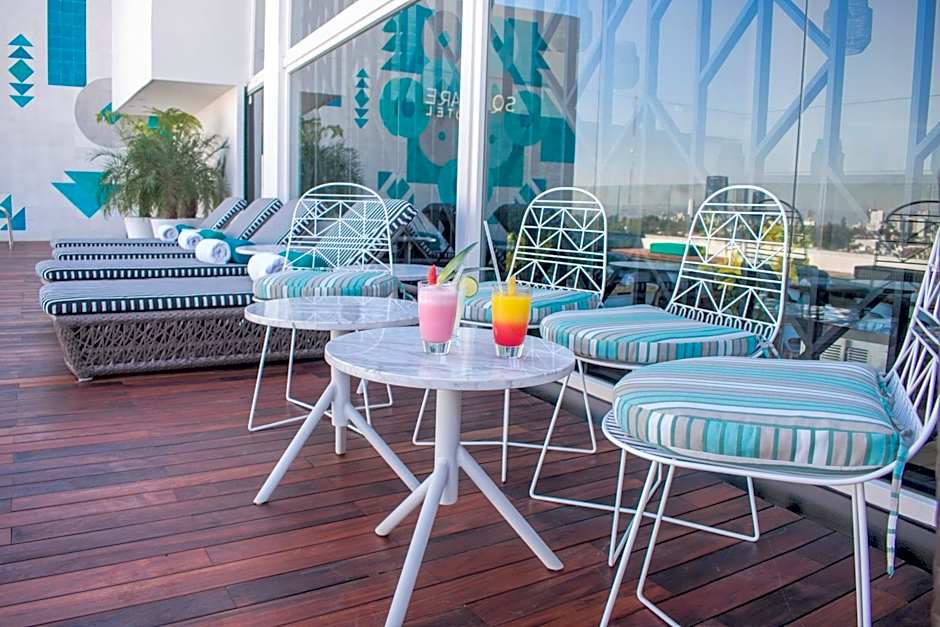 Square Small Luxury Hotel