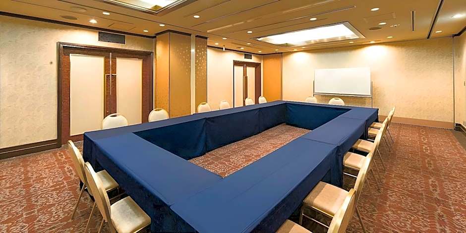 Hotel Claiton Shin Osaka