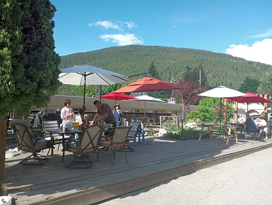 Magnuson Hotel Creston