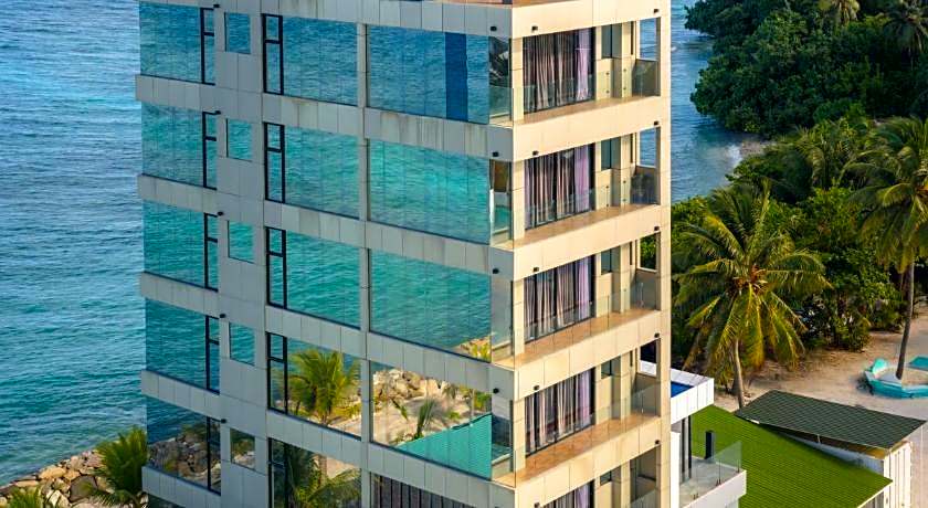 Swarn by Hawks Hotel Kamadhoo Baa Atoll