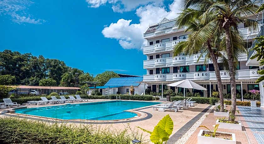 Blue Carina Inn Hotel (SHA Plus)