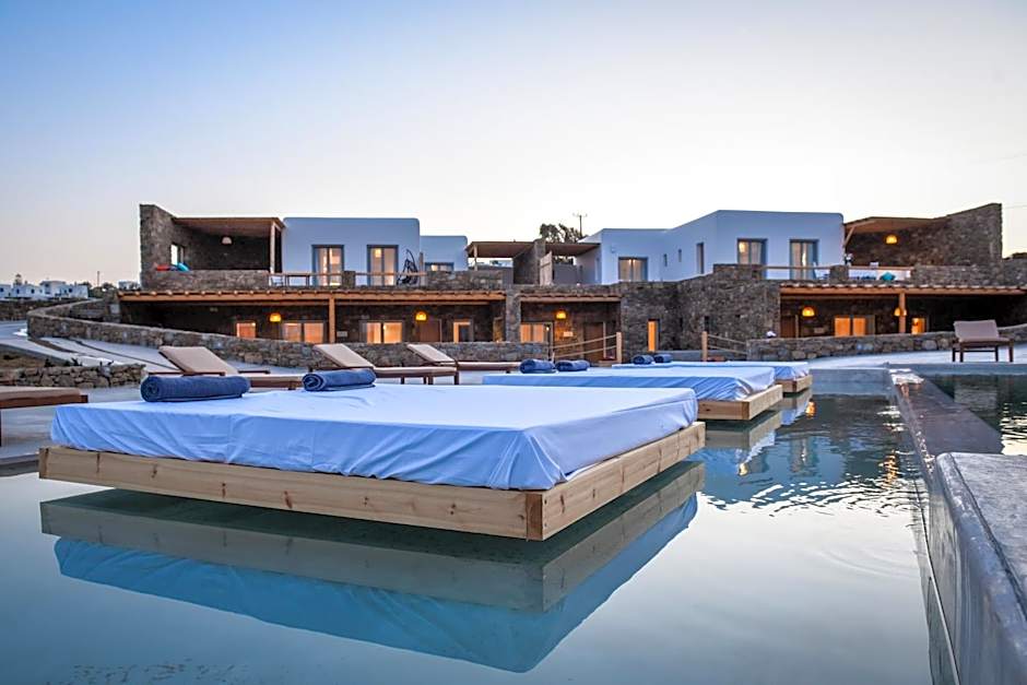 Myconian Crown Suites