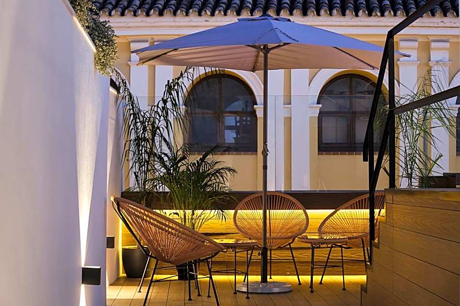 Sweet Sevilla Suites