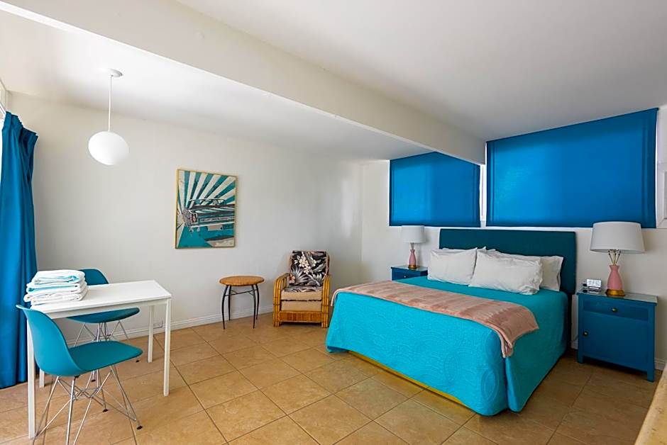 Monkey Tree Hotel by AvantStay Stylish Hotel in Palm Springs w Pool