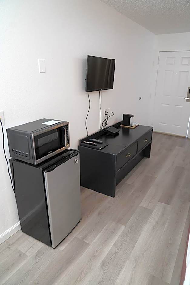 Super 8 by Wyndham Fernley