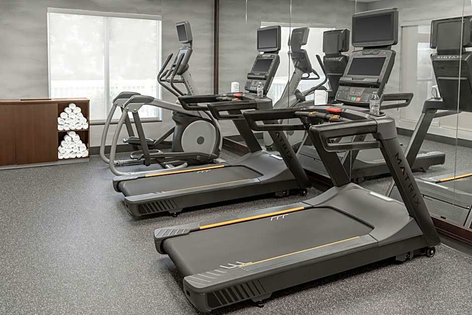 Fairfield Inn & Suites by Marriott Calhoun