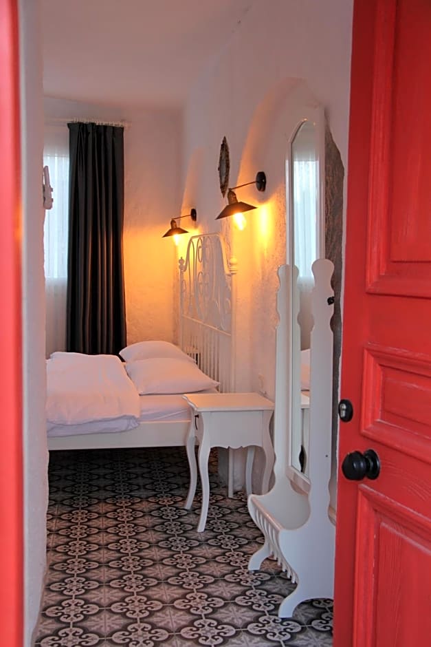 BADEMİÇİ OTEL