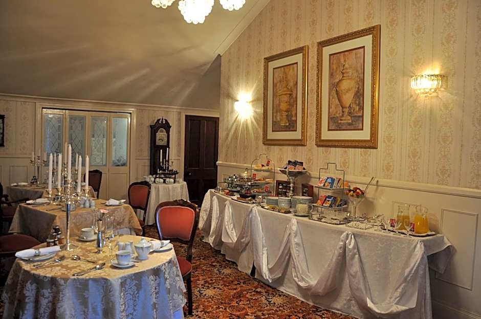 Bli Bli House Riverside Retreat