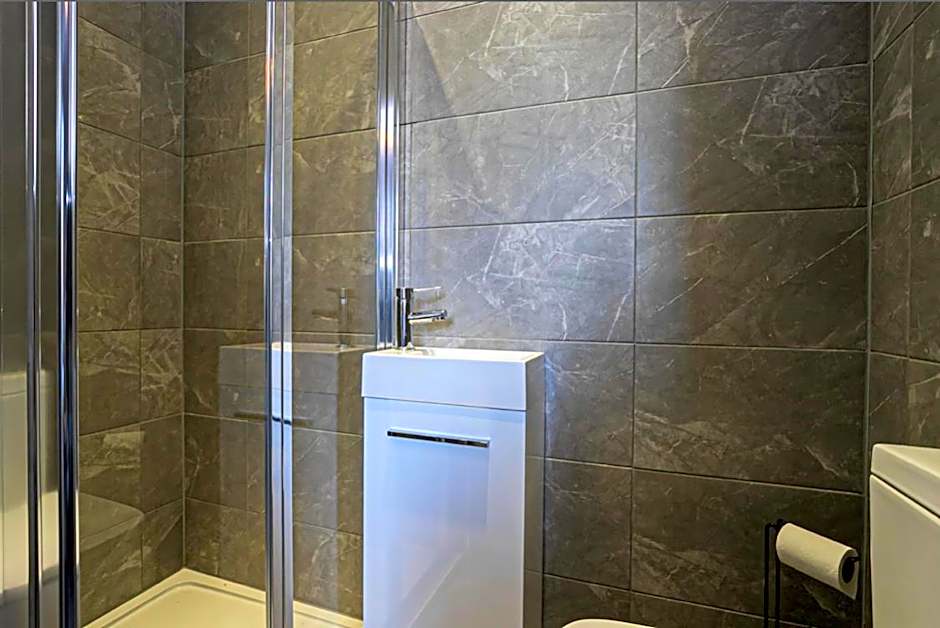 Pages Hotel and Guesthouse