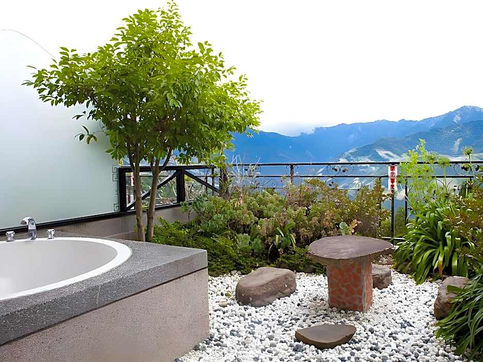 Chunjing Hill View Villa