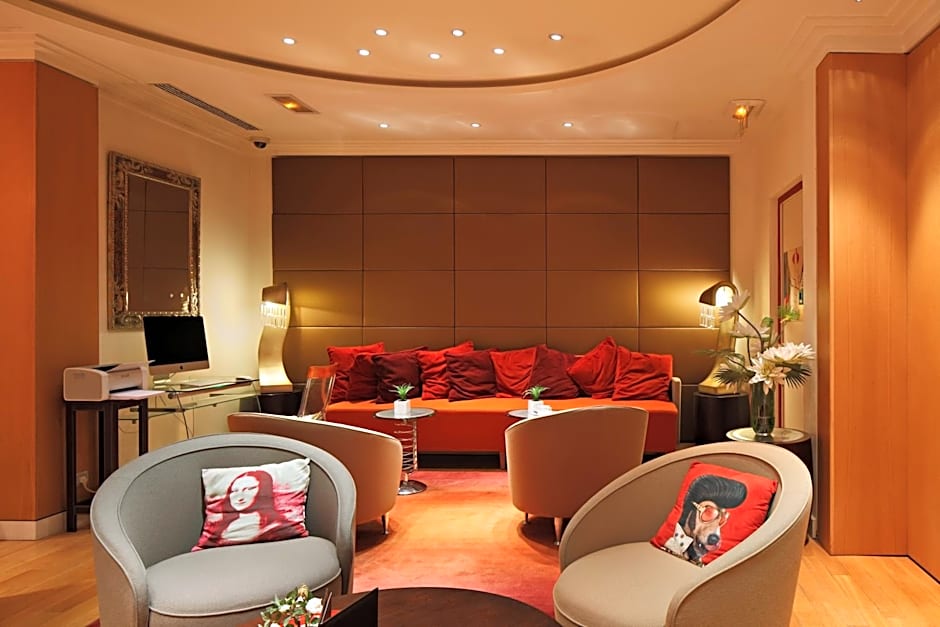 Westside Arc De Triomphe Hotel