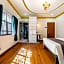 Anzures Black House