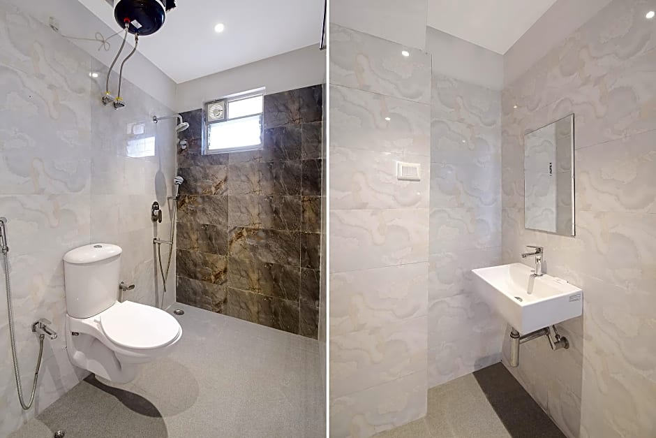 FabHotel Lake View Topsia - China Town