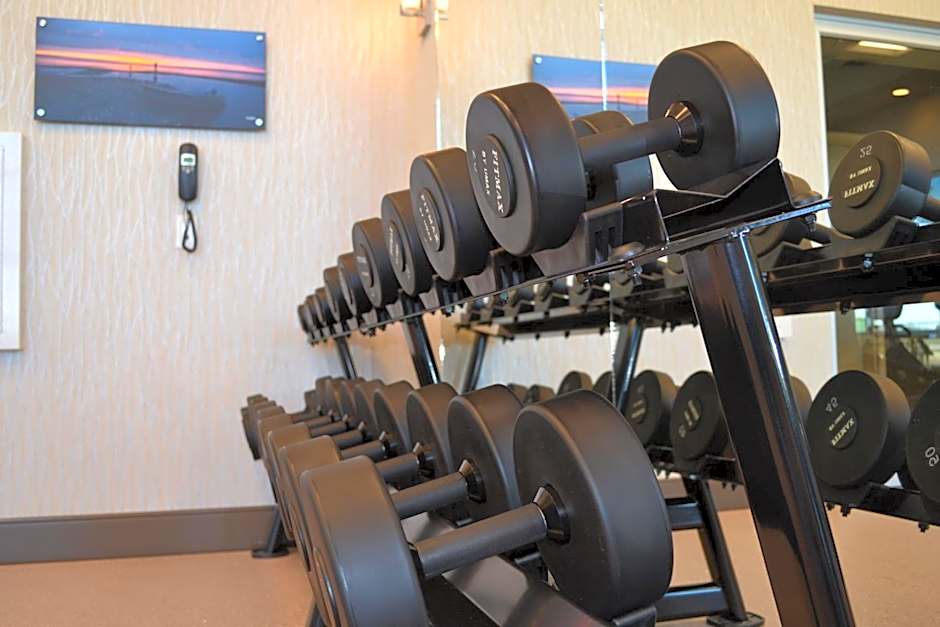 Holiday Inn Express & Suites Cold Lake By IHG