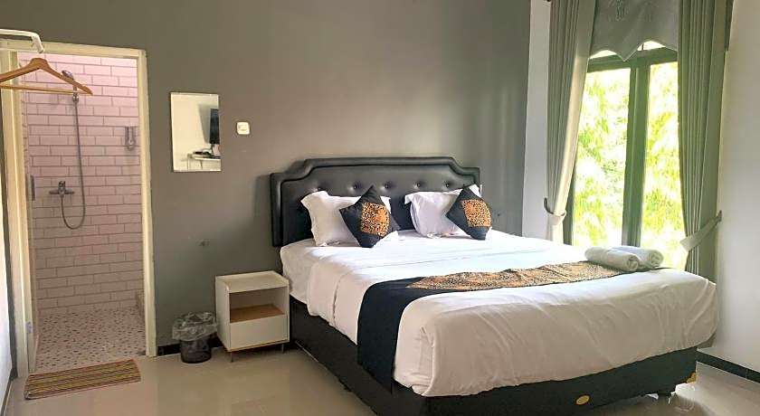 Tjahaja Baroe Syariah Mitra RedDoorz @ Dukuh Kupang