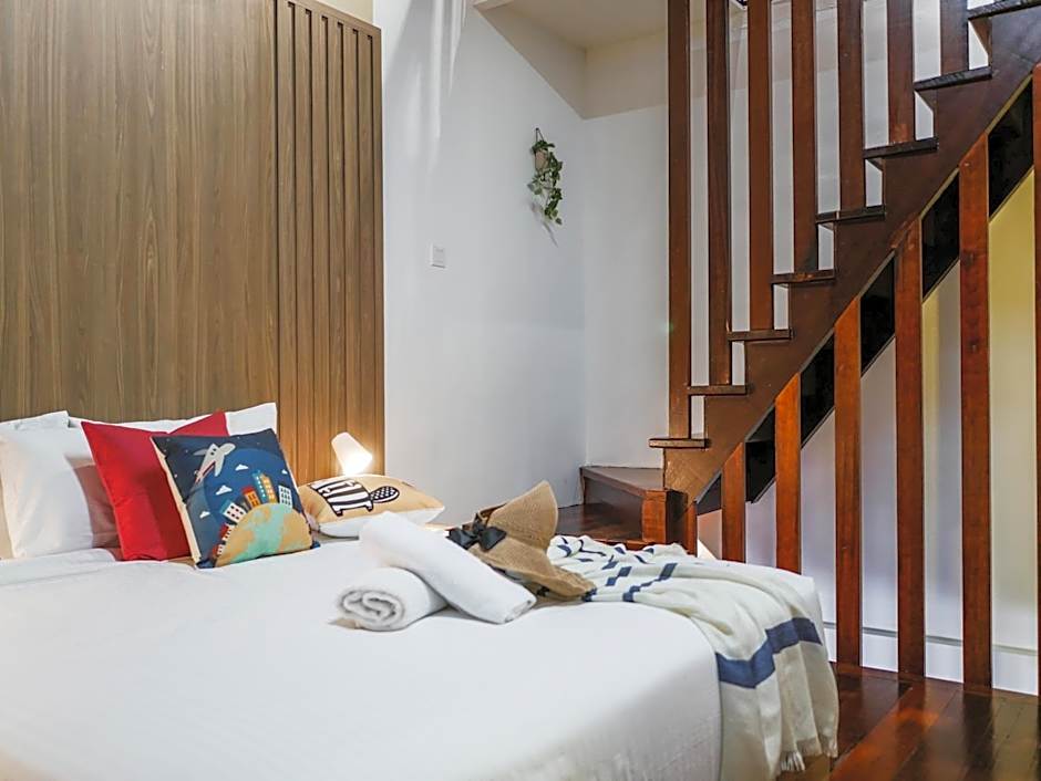 Carnarvon Antique Loft