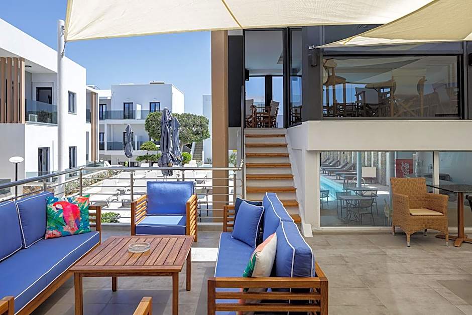 Golden Bay Boutique Hotel & Bungalows