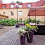 Home Hotel Uman