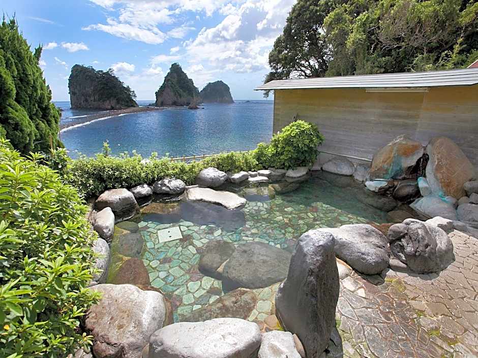 Dogashima Onsen Hotel