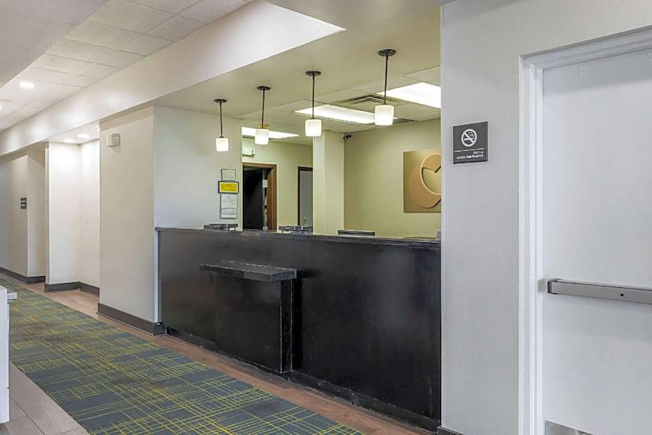 Comfort Inn Sherman - Denison Area